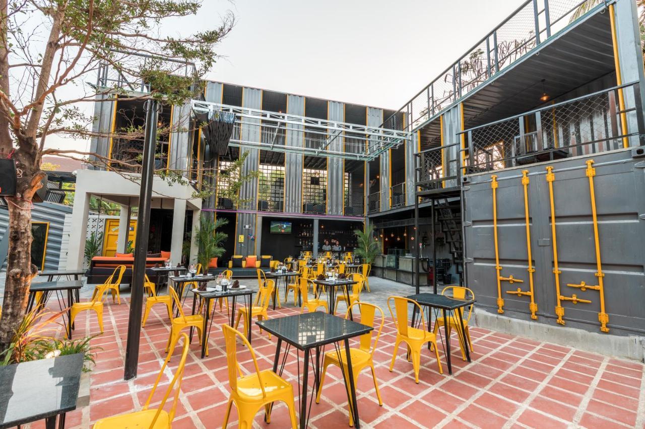 סיאם ריפ White Rabbit Hostel מראה חיצוני תמונה
