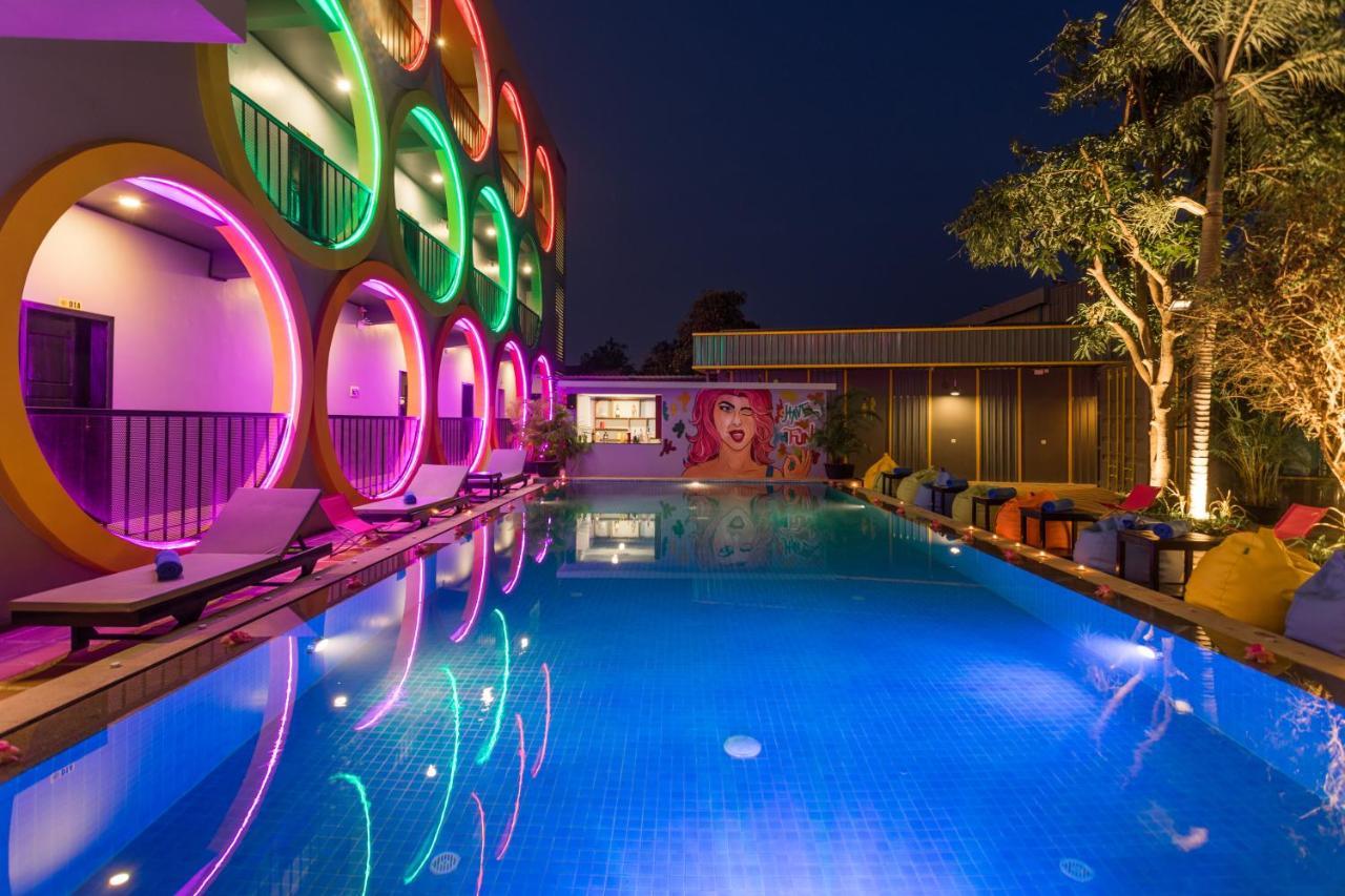 סיאם ריפ White Rabbit Hostel מראה חיצוני תמונה