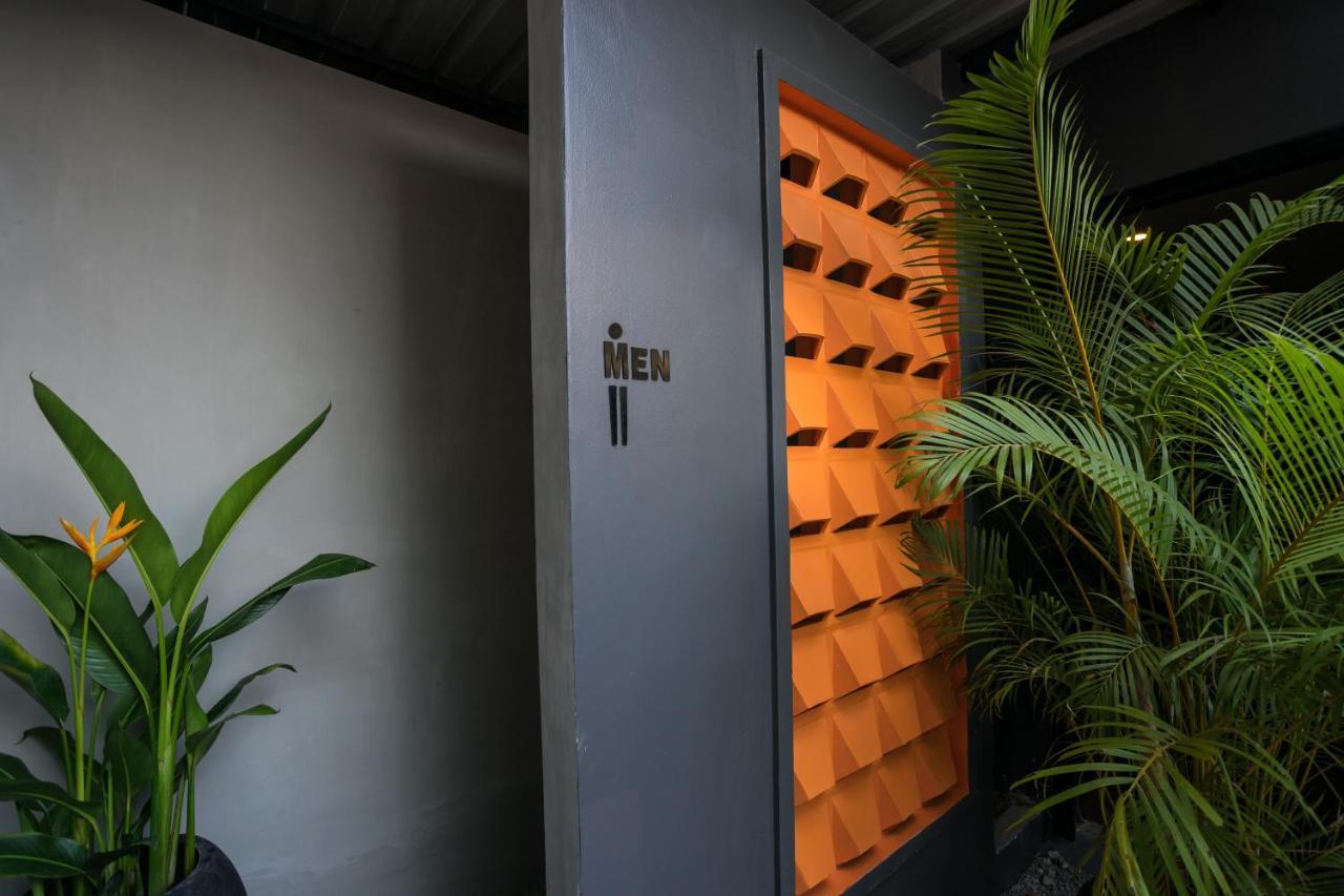 סיאם ריפ White Rabbit Hostel מראה חיצוני תמונה